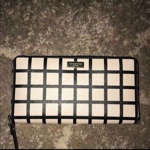 Kate spade wallet